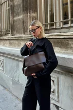 Elegant Chocolate Brown Handbag - Image 14