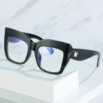 Stylish Blue Retro Glasses - Image 4